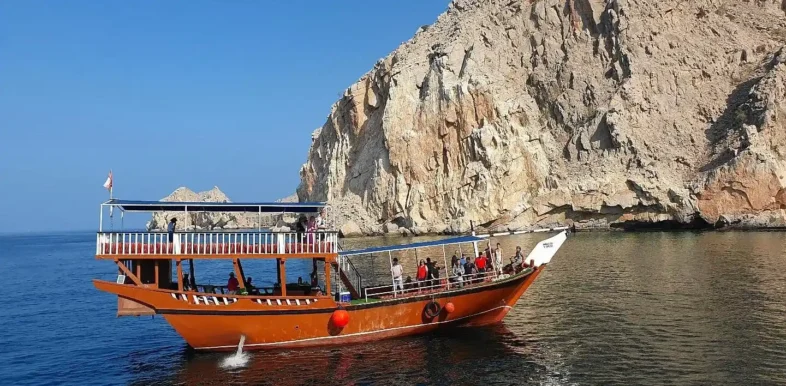 Best Musandam dhow cruise with dolphin watching and swimming
